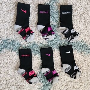 Nike Toddler Socks EUC